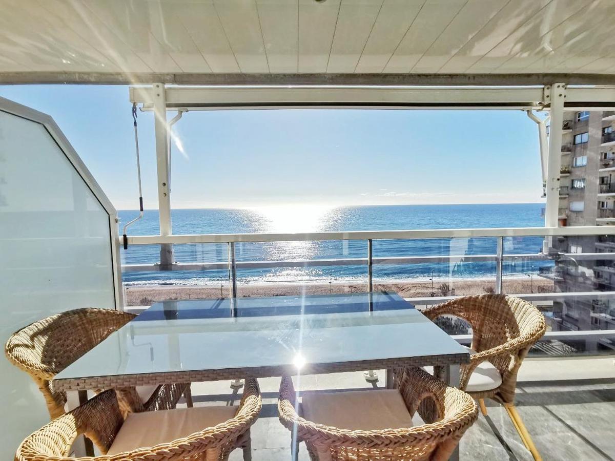 Seafront Apartment In Blanes Luaran gambar